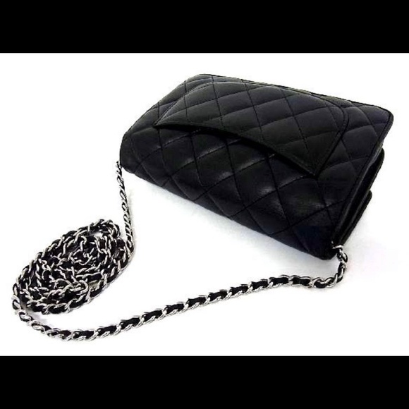 Authentic Chanel Wallet on Chain - Picture 4 of 9
